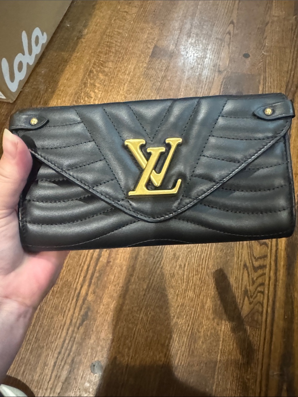 Louis Vuitton/Black Quilted New Wave Wallet/Clutch with Gold LV Emblem/NIB/RARE - Picture 3 of 16